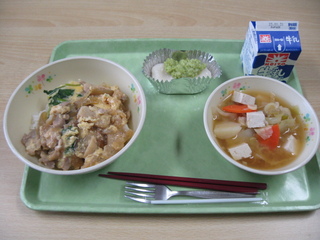 給食