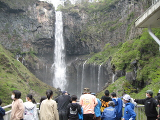 華厳の滝