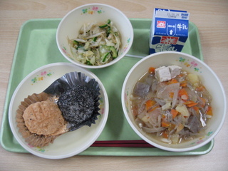 給食