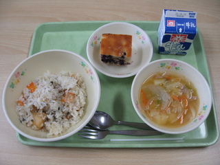 給食