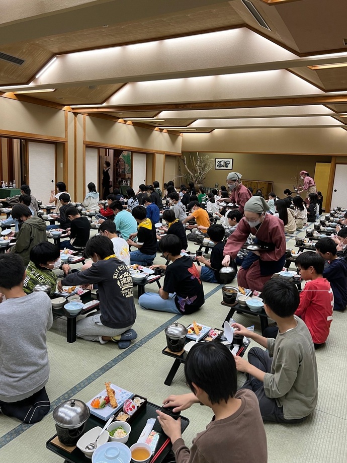 夕食