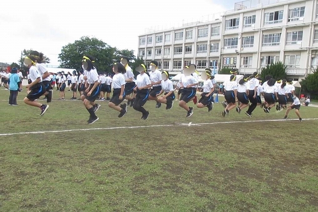 3年学年種目「大縄跳び」