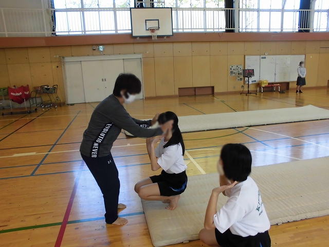 マット運動