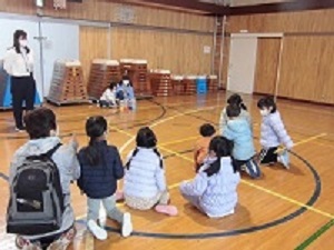 1年