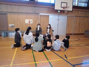 4年