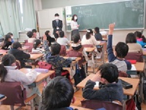 3年