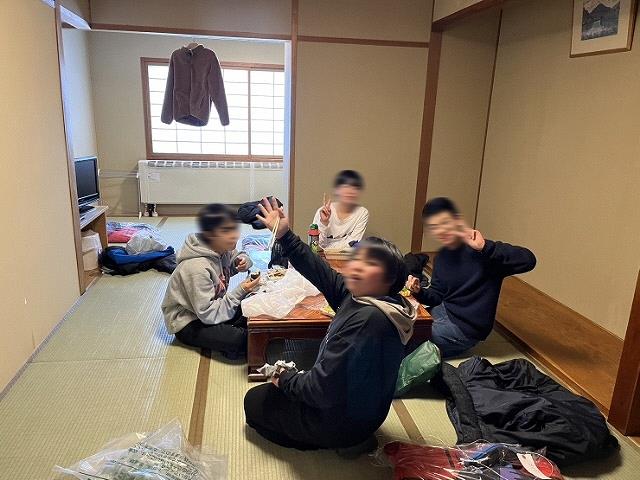 昼食