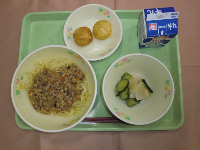 今日の給食