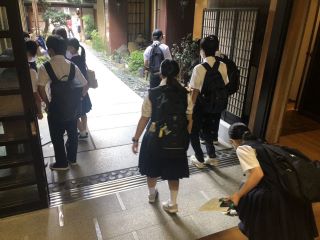 二日目　出発