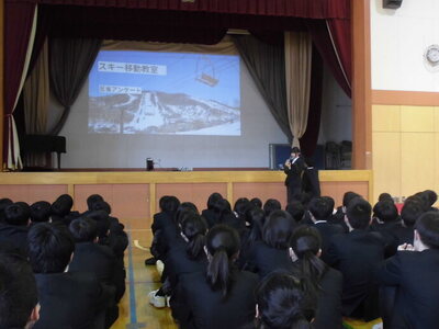 学年集会