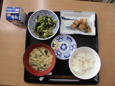給食