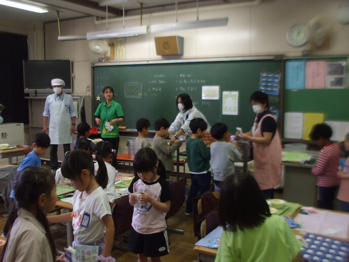 2024.04.25　1年給食