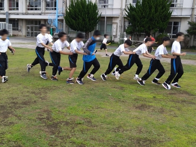 運動会朝練習