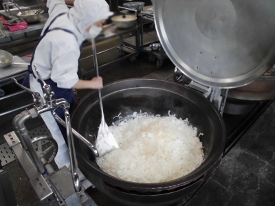 給食