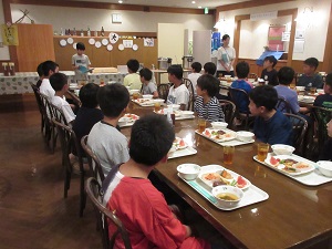 夕食