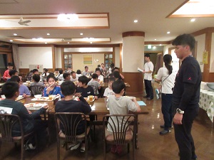 夕食