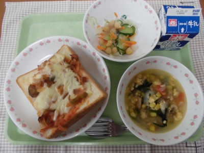 給食
