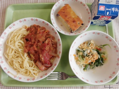 給食