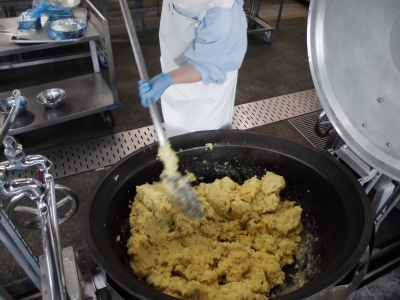 給食