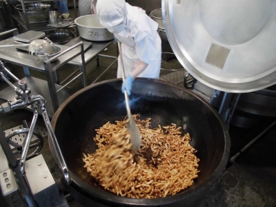 給食
