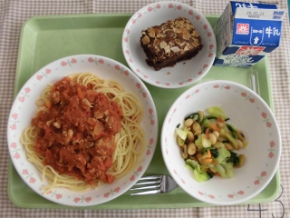 給食