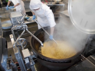 給食