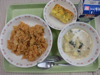 給食