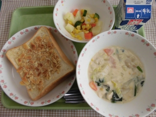 給食