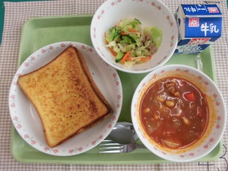 給食