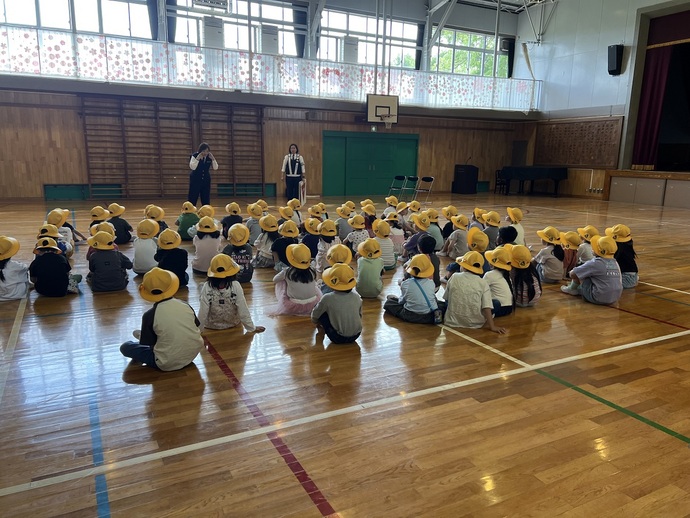 交通安全教室体育館