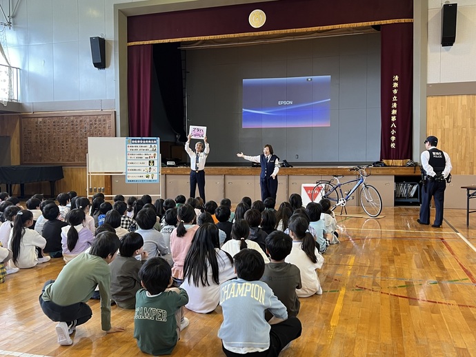 3年生「交通安全教室」