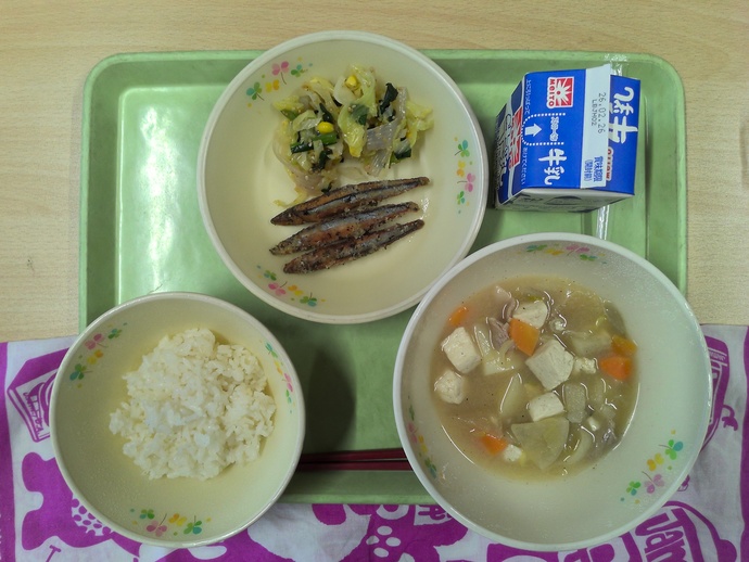 給食