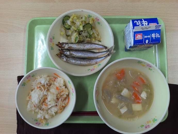 給食