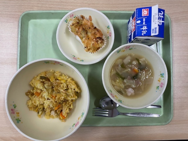 給食