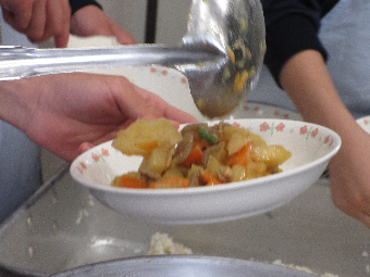 写真　給食