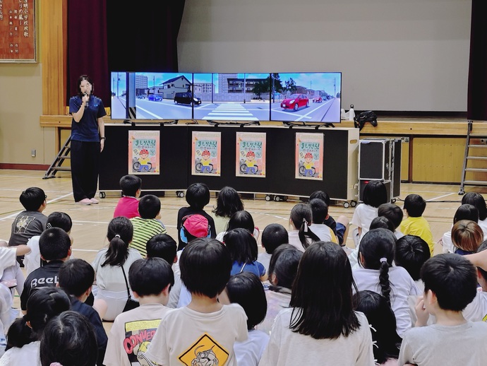 歩行者シミュレーター