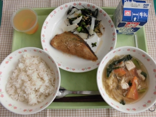 給食