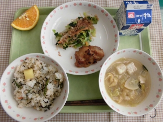 給食