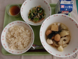 給食