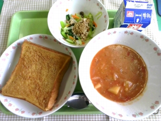 給食