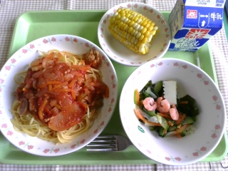 給食