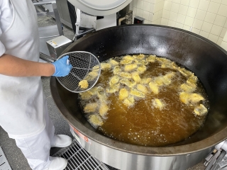給食