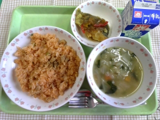 給食