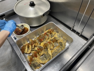 給食