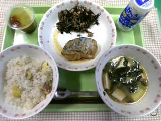 給食