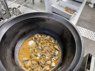 給食