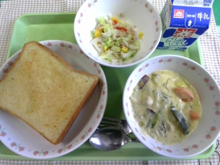 給食