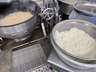 給食